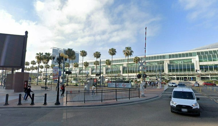 San Diego Threatens to Fire Gaslamp Quarter Association Over $160K Comic-Con Sign Fiasco
