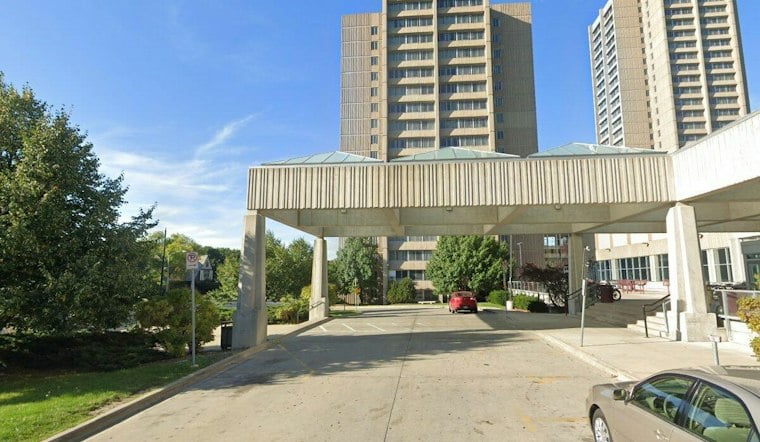 Sandburg Hall Elevators Fail Again, UWM Students With Health Conditions Left Climbing 22 Flights