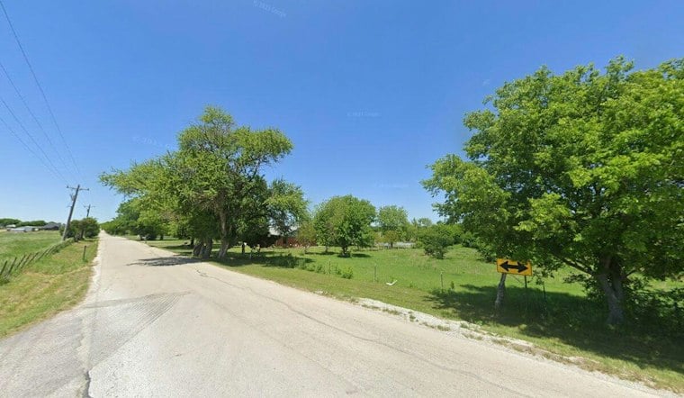 Sanger ISD Bus Overturns in Denton County, One Student Killed; Cause Unclear
