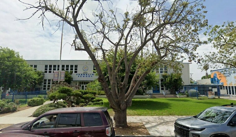 Santa Monica-Malibu Parents Demand Crackdown on Classroom Screens, Not Just Phones