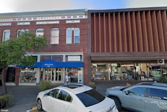 Santa Rosa Fiber Artist Turns Kitchen Dye Job Into Downtown Yarn Shop