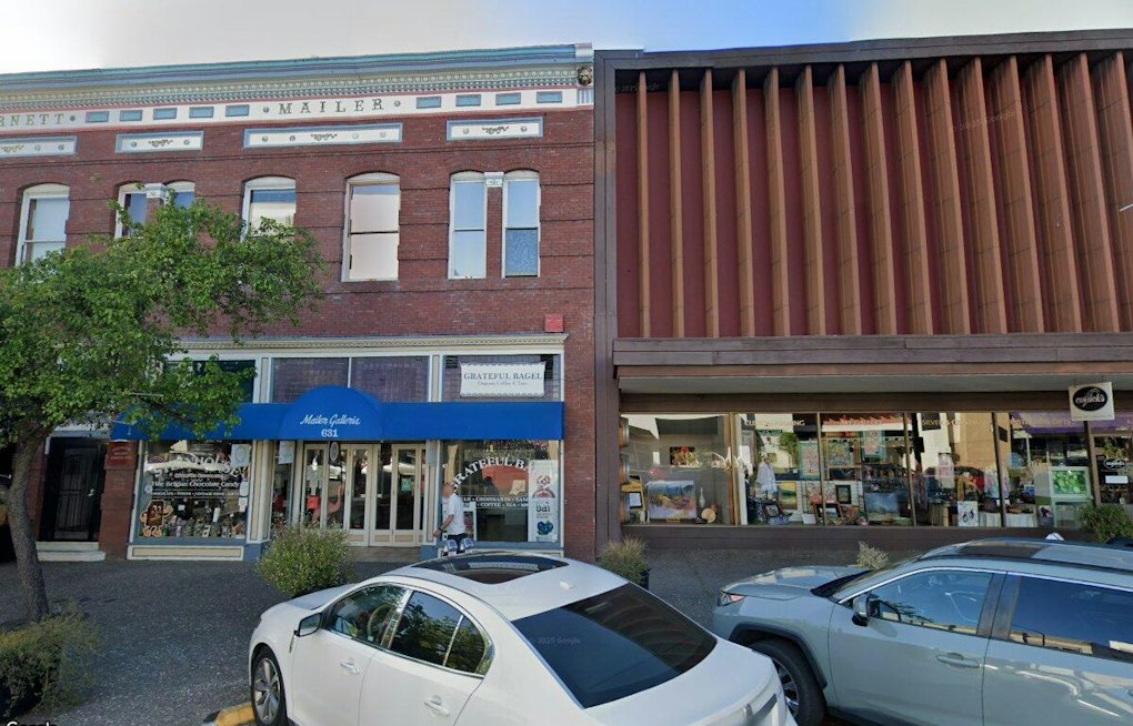 Santa Rosa Fiber Artist Turns Kitchen Dye Job Into Downtown Yarn Shop