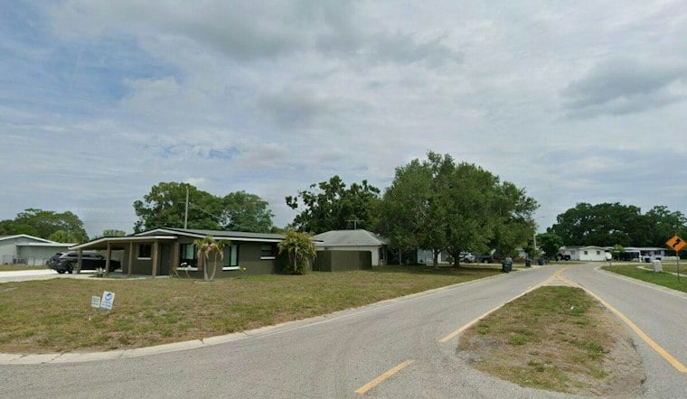 Sarasota Man, 19, Held on ICE Detainer After Late-Night Stabbing on Lahaina Drive