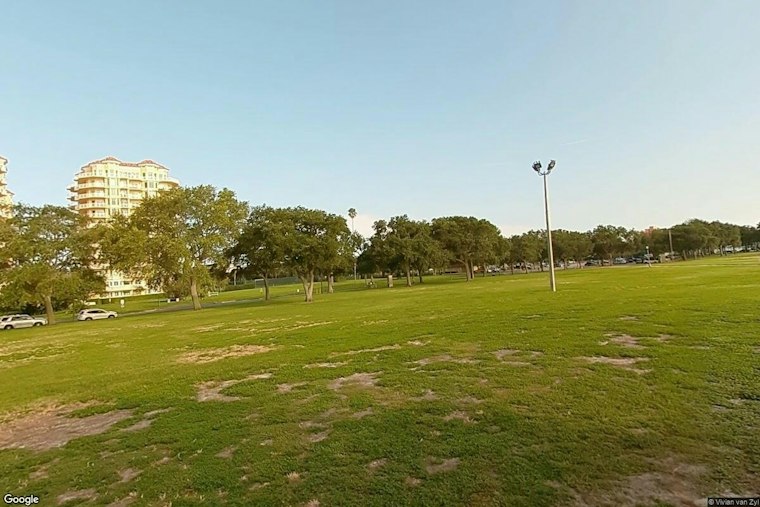 SAVOR St. Pete Turns 14, Brings Wahlberg and $10K Cancer Gift to Vinoy Park
