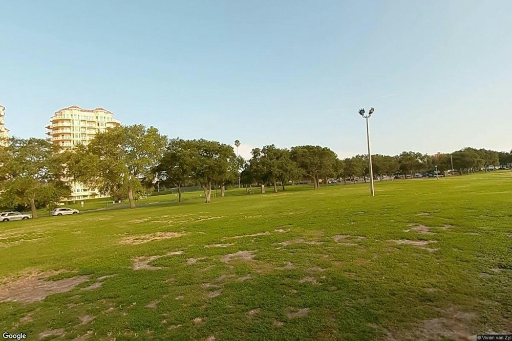 SAVOR St. Pete Turns 14, Brings Wahlberg and $10K Cancer Gift to Vinoy Park