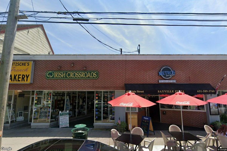 Sayville's Metros on Main Closes for Good After 65 Years on Main Street