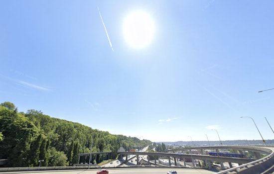 Seattle Basks In Sunny Sunday Before Labor Day Clouds Roll In