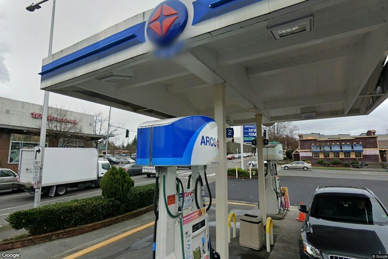 Seattle Gas Prices Rise Sharply as Fall Surge Continues