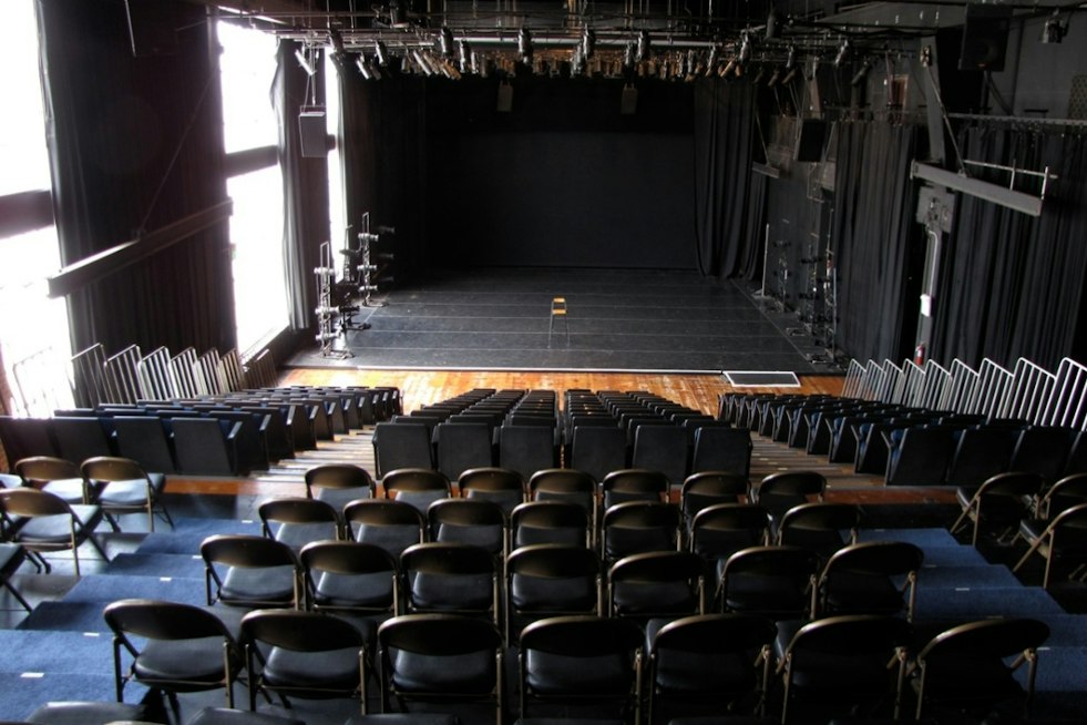 SF Neo-Futurists Stage Neurodivergent Wrench