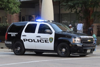 Shooting And Crash Leave One Dead On Archer Street In North Houston