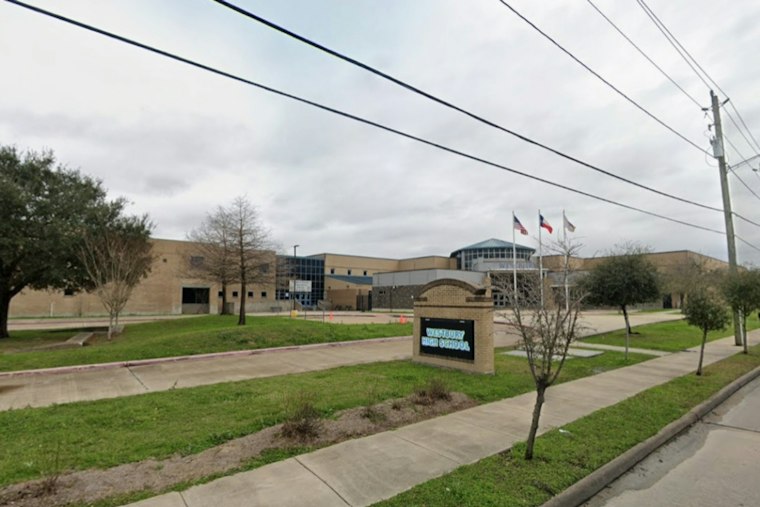 Shooting Probe Near Westbury High Puts Houston Campus in Secure Mode