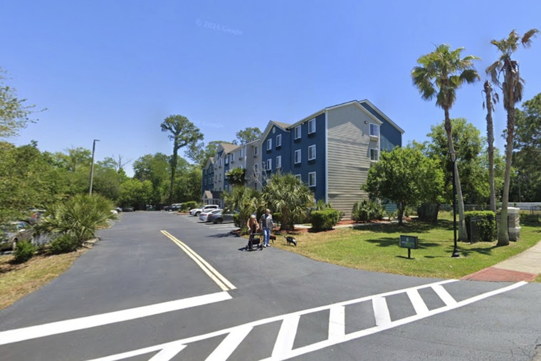 Shooting Shuts Down WoodSpring Suites Lot on Beach Boulevard, JSO Digs In