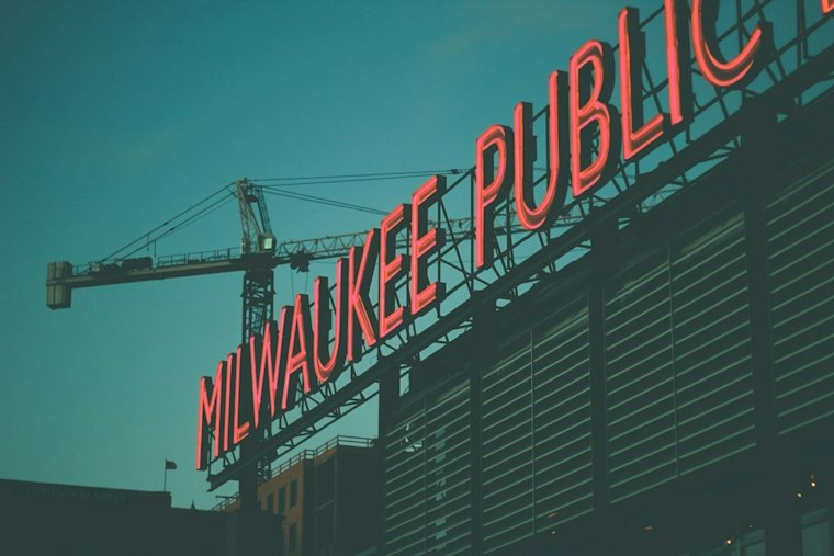 Six Milwaukee Chefs Team Up With Kids for FoodRight's First Forks & Futures Brunch