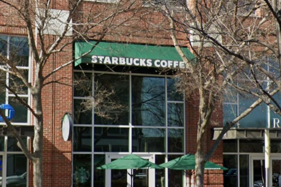 Snoopy Cold Cup Sells Out Fast at SC Starbucks, Resale Prices Hit $250