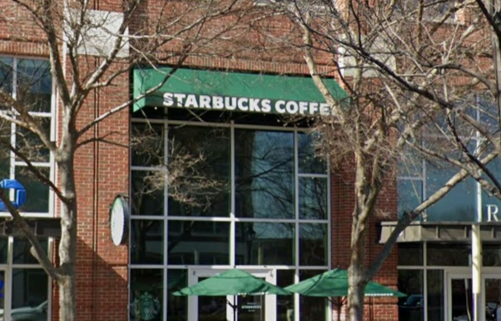 Snoopy Cold Cup Sells Out Fast at SC Starbucks, Resale Prices Hit $250