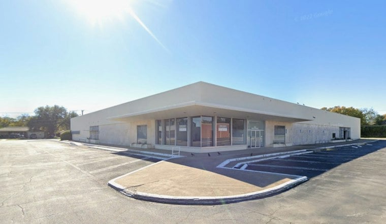 Sola Salon Studios Plants 52-Suite Flagship Near TCU, Eyes Spring 2027
