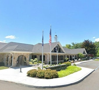 South Whitehall Data Center Fight Grows as Residents Demand Public Hearing