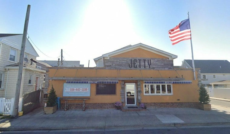 Speakeasy Bar Beacon Opens Above Jetty in Long Beach, Skips the Sticky Nightclub Floors
