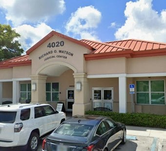 St. Johns County Opens One-Stop Service Center, Skips Courthouse Lines