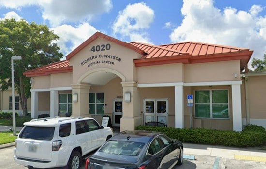 St. Johns County Opens One-Stop Service Center, Skips Courthouse Lines