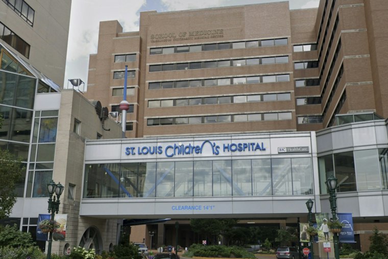 St. Louis Hospital CEOs Got Raises in 2020 While Thousands Lost Jobs