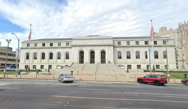St. Louis Man Accused of Exposing Himself Outside Central Library, Held Without Bond
