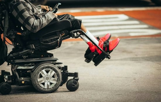 St. Louis Toddler With Rare Bone Disease Gets Free 3D-Printed Wheelchair