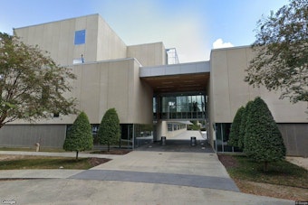 St. Tammany Parish Wages Rocket to No. 1 in U.S. on One Company's Bonus