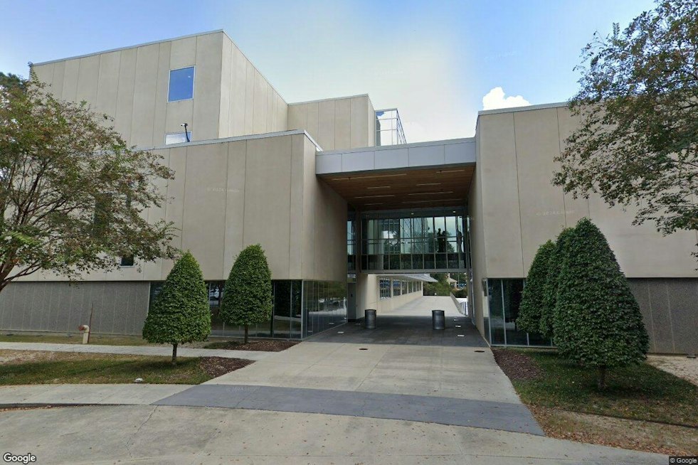 St. Tammany Parish Wages Rocket to No. 1 in U.S. on One Company's Bonus