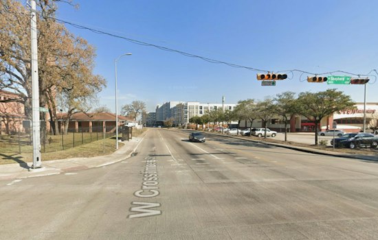 Stabbing Suspect Barricades Self in Independence Heights Home, HPD Surrounds House
