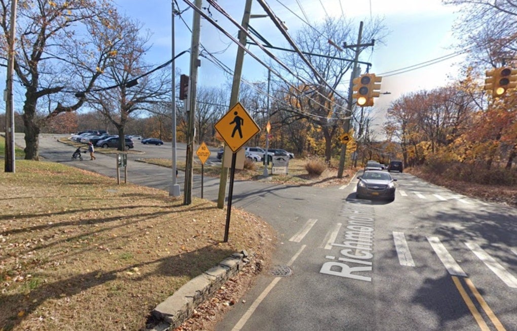 Staten Island Motorcyclist, 28, Dies Colliding Head-On With Sedan on Snake Hill
