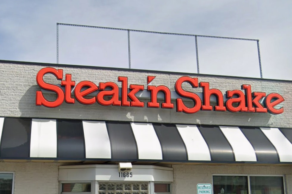 Steak 'n Shake Sues Former VP Rafik Farouk Over Freddy's Move