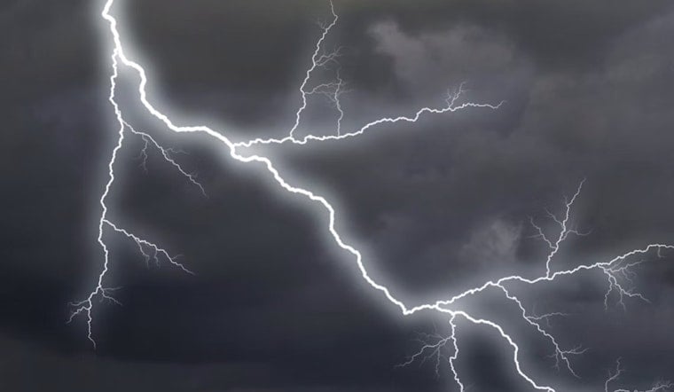 Storm Shift: Houston Swelters as Flood Fears Move North and East