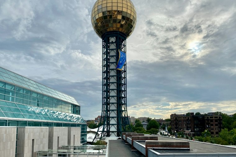 Storms Smash Knoxville Heat Wave, Usher In Fall Chill