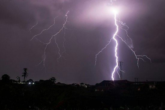 Stormy Monday Soaks Phoenix: Thunderstorms, Flood Fears Before Sun Roars Back