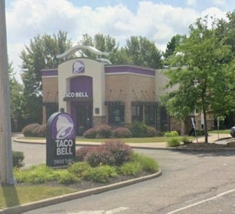 Stow Family Pushes Ohio Bill Requiring Escape Lanes at Certain New Drive-Thrus