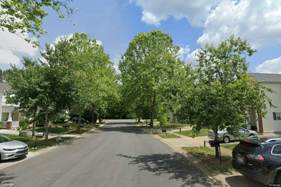 Structure Fire Hits Oasis Lane, Engine 21 on Scene