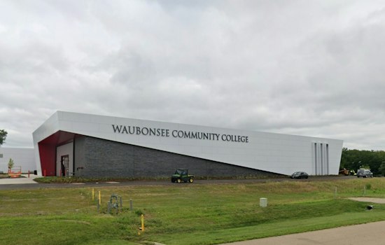 Sugar Grove Campus Hosts 100+ Colleges, Free Bus Rides From Aurora
