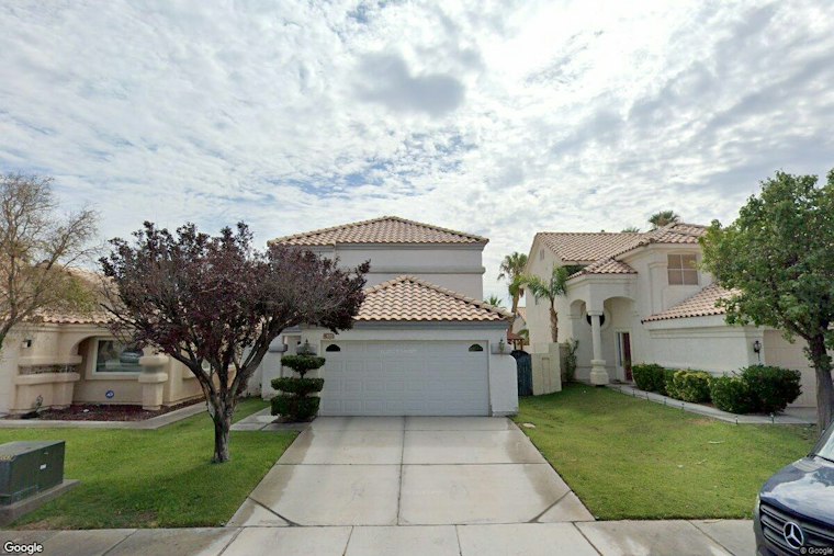 Summerlin Home Robbery Suspects Sought After Getaway in Dark Gray SUV