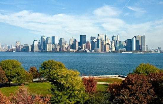 Windy Skies, Rough Seas: New York City Braces for Weekend Coastal Storm