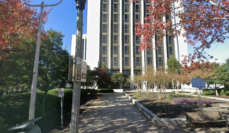 Suwanee Therapist Accused of Billing Medicaid While Traveling Out of State