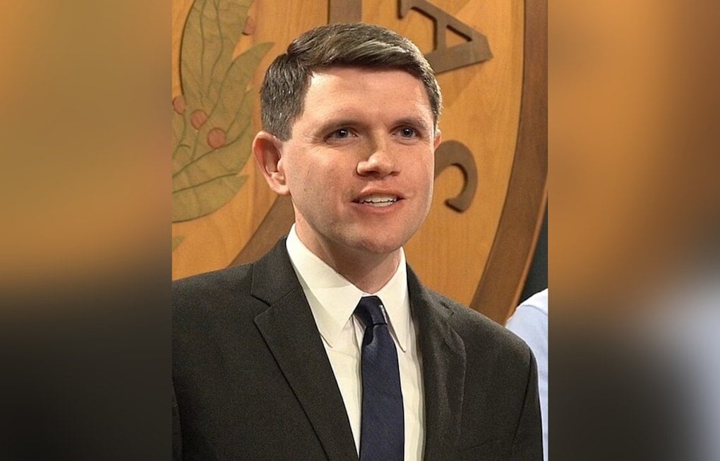Talarico Draws 300 to San Antonio Lotería Night as Storm Recovery Meets Senate Fight