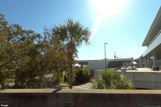 Tampa Airport Screeners Crack Open Bat-Shaped Flashlight, Find Hidden Knife