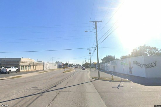Tampa Fugitive Strikes School Bus Before Pursuit Begins
