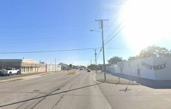 Tampa Fugitive Strikes School Bus Before Pursuit Begins