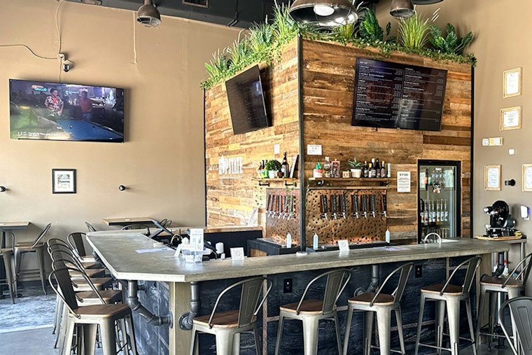 Tampa's Hop State Brewing Debuts Self-Serve Seltzer Bar Amid Craft Beer Slump