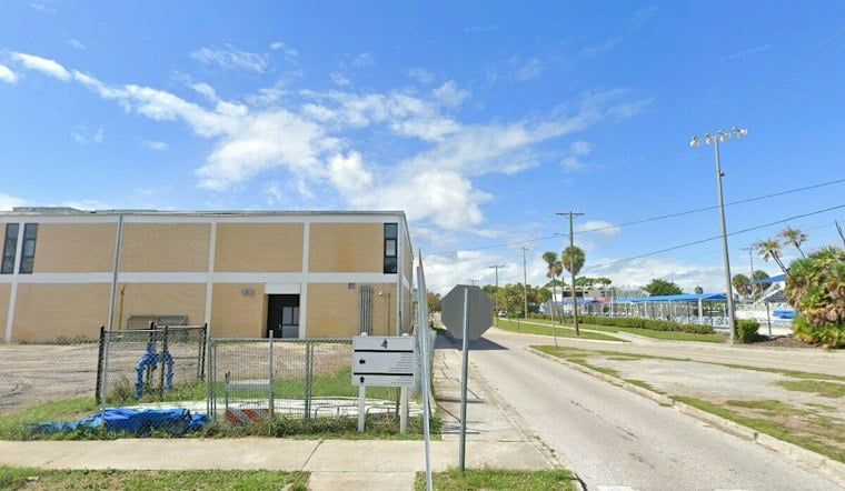 Tampa Teen Arrested With Loaded Gun At Robinson High School