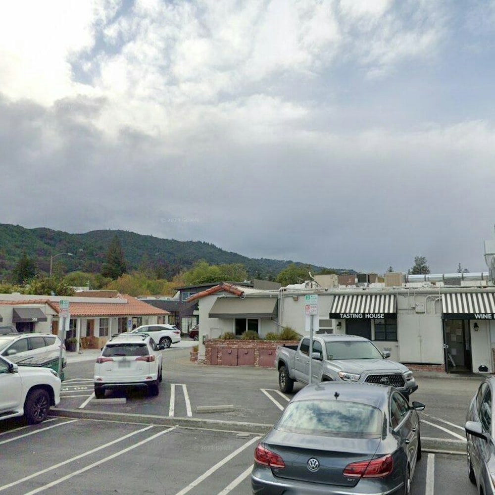 Taste of Los Gatos Returns Saturday With Wine, Wristbands and a Porsche Show