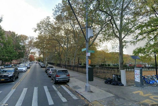 Teen Beaten, Robbed While Waiting to Meet Woman Near Lincoln Terrace Park