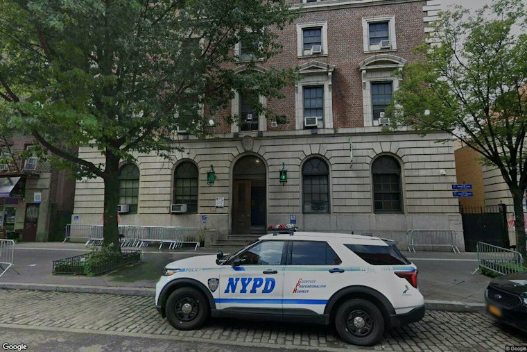 Teen Injured in Harlem Subway Slashing; Police Seek Information